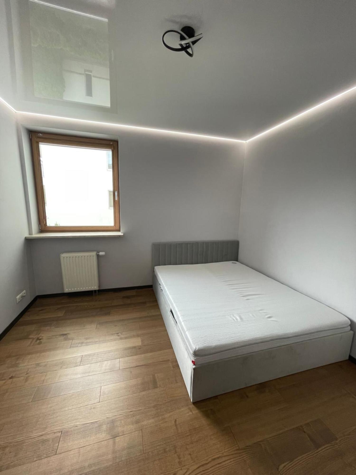Silent Apartament *